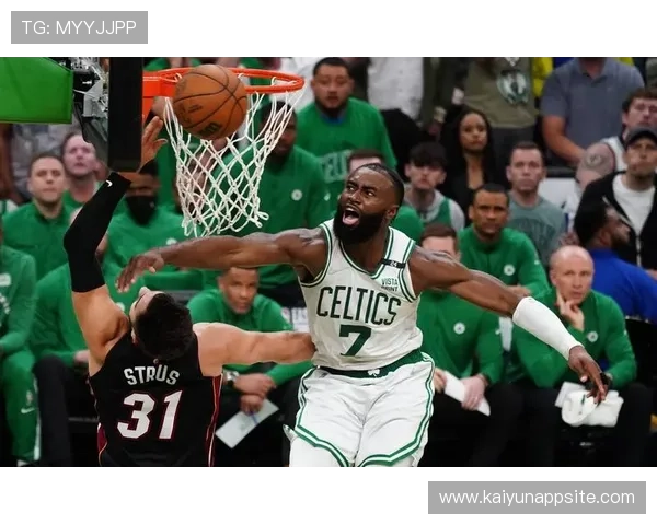 NBA直播中热火对凯尔特人的比赛在哪些平台可以看
